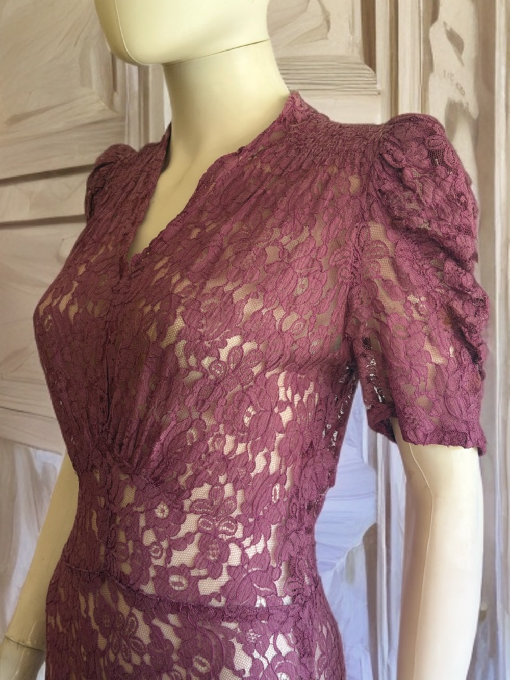 Vintage 1940s Rasperry Sherbet Lace Day Dress - Picture 4 of 9
